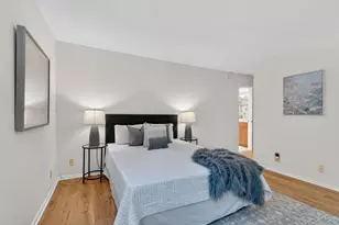 4601 N Park Ave, Chevy Chase, MD 20815 - Photo 11