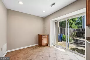 13203 Verdi Ct, Silver Spring, MD 20904 - Photo 17