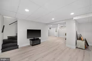 8015 Glendale Rd, Chevy Chase, MD 20815 - Photo 37