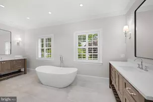 8015 Glendale Rd, Chevy Chase, MD 20815 - Photo 19