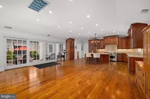 8015 Glendale Rd, Chevy Chase, MD 20815 - Photo 13