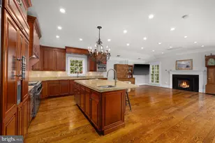 8015 Glendale Rd, Chevy Chase, MD 20815 - Photo 9