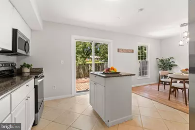 13073 Open Hearth Way, Germantown, MD 20874 - Photo 17