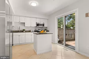 13073 Open Hearth Way, Germantown, MD 20874 - Photo 15
