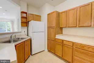 14241 Kings Crossing Blvd, Boyds, MD 20841 - Photo 11