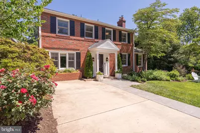 4903 Earlston Drive, Bethesda, MD 20816 - Photo 3