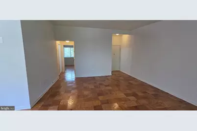 10424 Rockville Pike #402, North Bethesda, MD 20852 - Photo 11