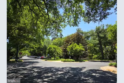 10424 Rockville Pike #402, North Bethesda, MD 20852 - Photo 47
