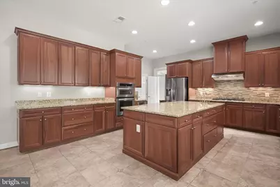 10130 Sycamore Hollow Lane, Germantown, MD 20876 - Photo 25