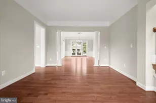 10130 Sycamore Hollow Ln, Germantown, MD 20876 - Photo 19
