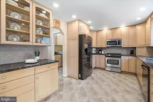 14717 Laurelwood Ln, Silver Spring, MD 20905 - Photo 9