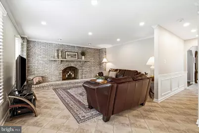 14717 Laurelwood Lane, Silver Spring, MD 20905 - Photo 17