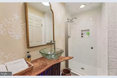 10900 Tara Road, Rockville, MD 20854 - Photo 27