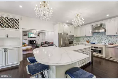 10900 Tara Road, Rockville, MD 20854 - Photo 9