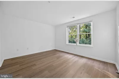 10021 Vanderbilt Circle #2, Rockville, MD 20850 - Photo 31
