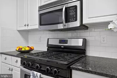 10021 Vanderbilt Circle #2, Rockville, MD 20850 - Photo 23