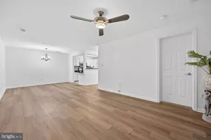 10021 Vanderbilt Cir, Rockville, MD 20850 - Photo 13