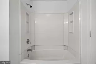 10021 Vanderbilt Cir, Rockville, MD 20850 - Photo 35