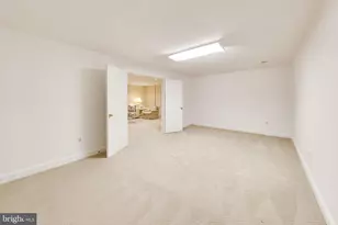 8011 Summer Mill Ct, Bethesda, MD 20817 - Photo 43
