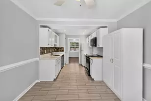 4 Honey Brook Cir, Gaithersburg, MD 20878 - Photo 15