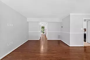 4 Honey Brook Cir, Gaithersburg, MD 20878 - Photo 11