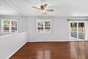 4 Honey Brook Cir, Gaithersburg, MD 20878 - Photo 13
