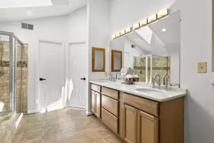 2040 Westchester Dr, Silver Spring, MD 20902 - Photo 27