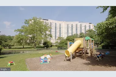10201 Grosvenor Place #1407, Rockville, MD 20852 - Photo 23