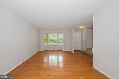 10113 Maple Leaf Drive, Montgomery Village, MD 20886 - Photo 3