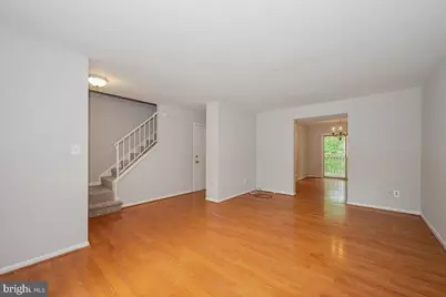 10113 Maple Leaf Drive, Montgomery Village, MD 20886 - Photo 5