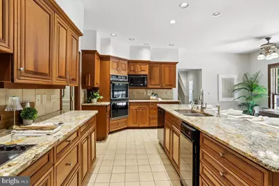 11720 Glen Court, Potomac, MD 20854 - Photo 27