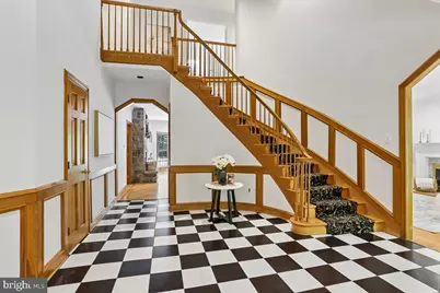 11720 Glen Court, Potomac, MD 20854 - Photo 3
