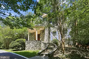 11720 Glen Ct, Potomac, MD 20854 - Photo 1