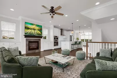 13061 Clarksburg Square Road, Clarksburg, MD 20871 - Photo 17