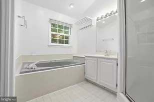 12327 Sour Cherry Way, Gaithersburg, MD 20878 - Photo 19