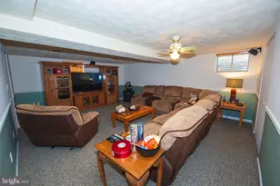 13204 Dumbarton Dr, Rockville, MD 20853 - Photo 43