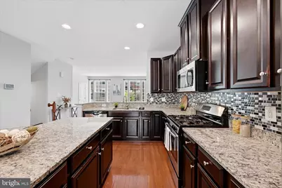 19848 Vaughn Landing Drive, Germantown, MD 20874 - Photo 5