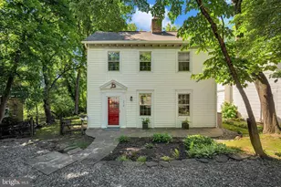 2418 Forest Glen Rd, Silver Spring, MD 20910 - Photo 1