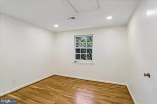 9812 Canal Rd, Montgomery Village, MD 20886 - Photo 33