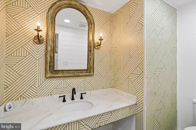 9812 Canal Road, Montgomery Village, MD 20886 - Photo 17