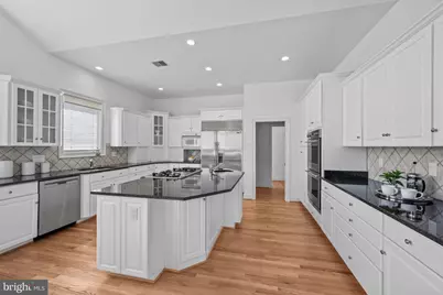 26 / 28 Beman Woods Court, Potomac, MD 20854 - Photo 19