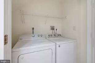 13836 Crosstie Dr, Germantown, MD 20874 - Photo 31
