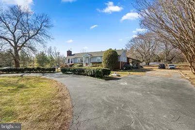 6401 Dorsey Road, Gaithersburg, MD 20882 - Photo 3