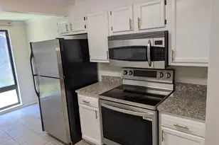 18022 Chalet Dr, Germantown, MD 20874 - Photo 3