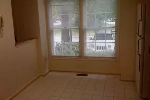 13671 Cedar Creek Ln, Silver Spring, MD 20904 - Photo 5