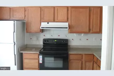 13671 Cedar Creek Lane, Silver Spring, MD 20904 - Photo 19
