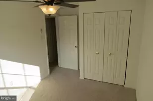 2208 Wimbledon Cir, Silver Spring, MD 20906 - Photo 17