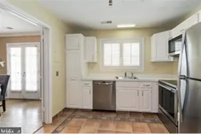5042 Bradley Boulevard, Chevy Chase, MD 20815 - Photo 11