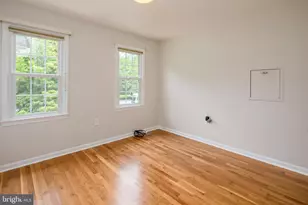 8719 Postoak Rd, Potomac, MD 20854 - Photo 29