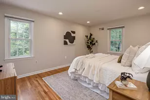 8719 Postoak Rd, Potomac, MD 20854 - Photo 17